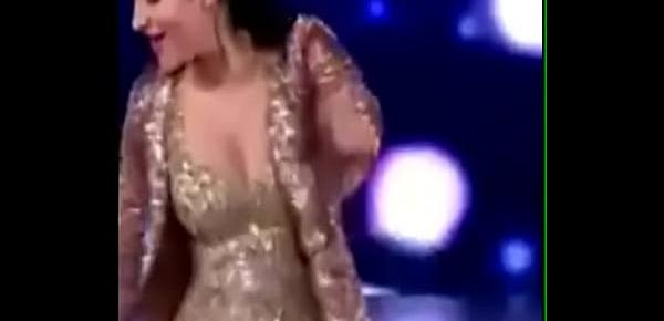  shruthihassan boobs dance show TAMIL GILMA VIDEOS